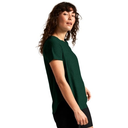 Beyond Yoga On the Down Low T-Shirt - Women's 2