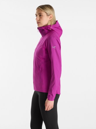 Arc'teryx Atom Lightweight Insulated Hoodie - Women's 4