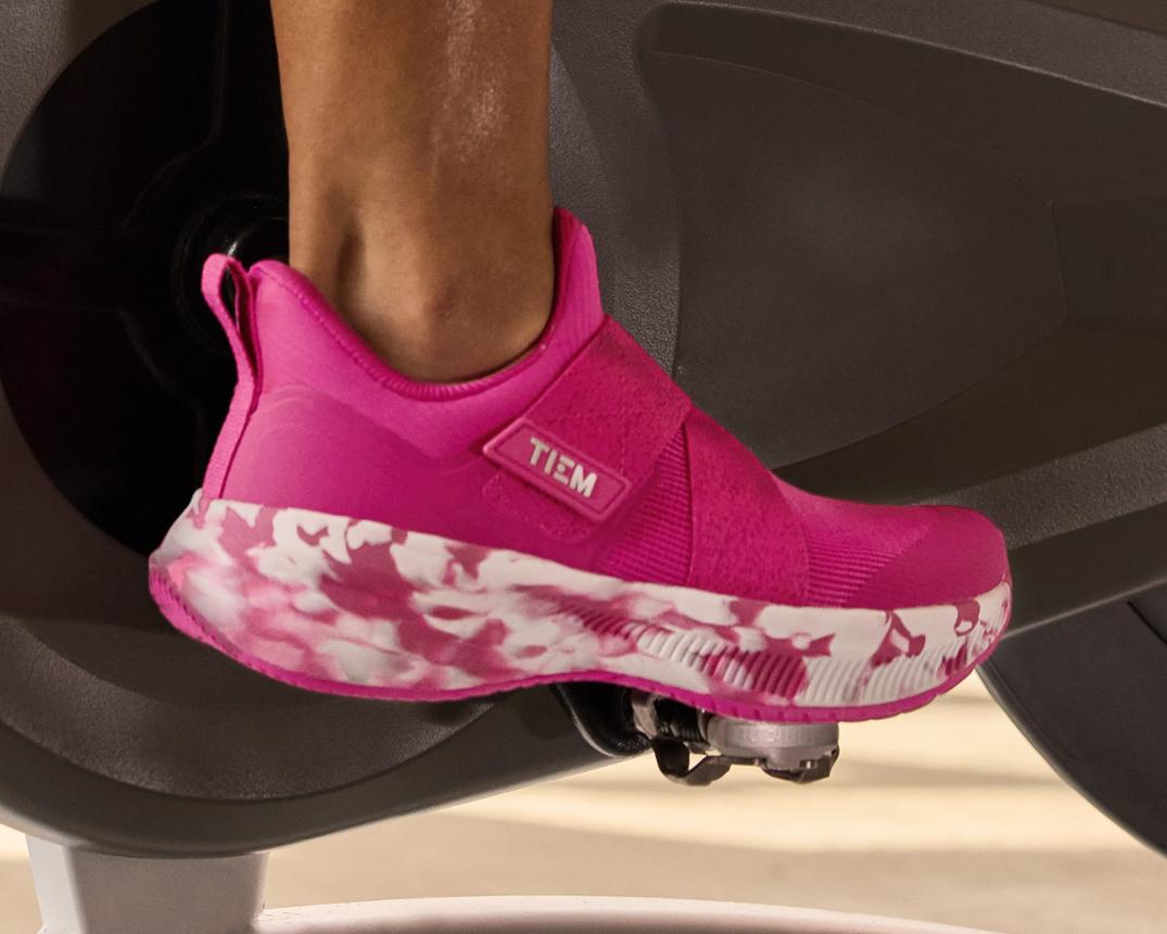 Location Image for Lynx Indoor Cycling Shoes - Women's
