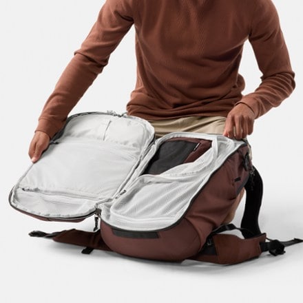 Matador 35 L Global Travel Pack 8