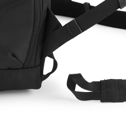 REI Co-op Commuter Pack Removable waistbelt