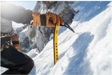 Grivel Ghost EVO Ice Axe 1
