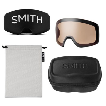 Smith 4D MAG ChromaPop Photochromic Snow Goggles with Lens Protector 3