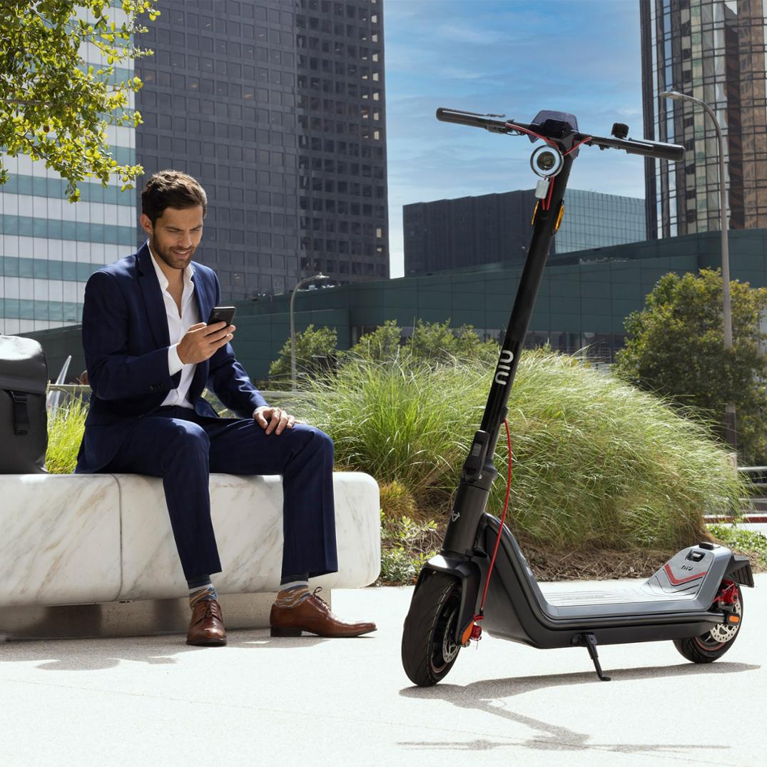 Location Image for KQi 3 Max Electric Kick Scooter
