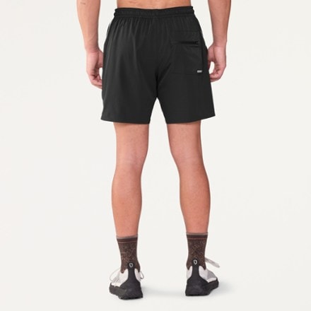 Vuori Trail Shorts 2.0 - Men's 4