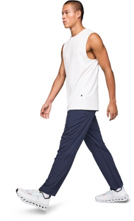 On Movement Pants - Men's 5
