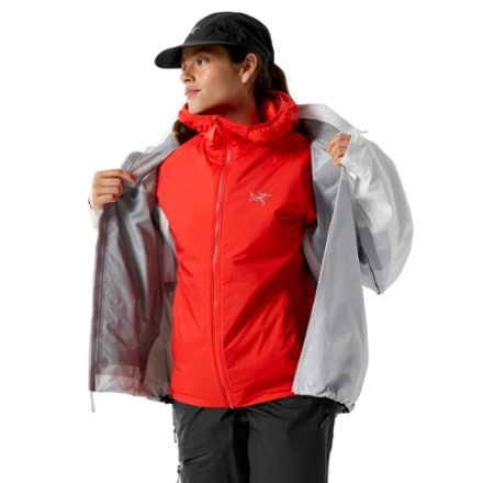 Arc'teryx Atom Insulated Hoody - Women's 7