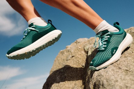 Hilma Running Everywhere Hybrid Road-Running Shoes - Women's 8