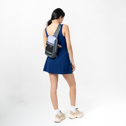 Sherpani Pike Sling Bag - Women's 7