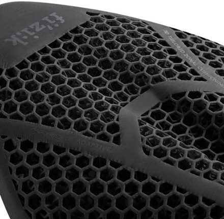Fizik Transiro Aeris Long Distance R1 Adaptive Saddle 5