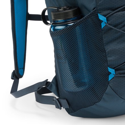 Nano 22 H2O Hydration Pack [Water bottle pocket (Water bottle sold separately)]
