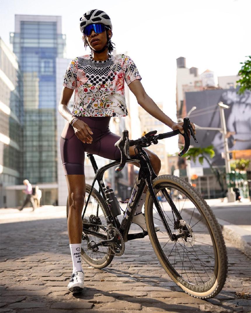 Location Image for Crop Top Cycling Jersey - Women's