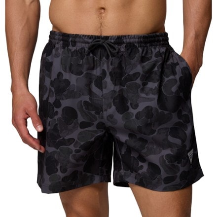 Columbia PFG Rambler Print Water Shorts - Men's 4
