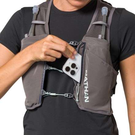 Nathan Pinnacle Breeze 4 L Hydration Vest - Women's 5