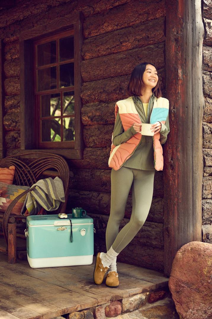 Location Image for Boston Shearling Clogs - Women's