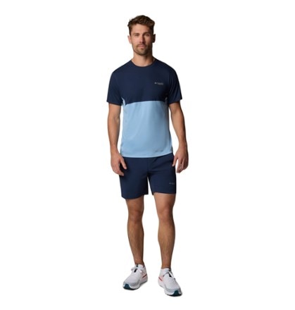 Columbia Wanoga Lightweight Shorts - Men's 2