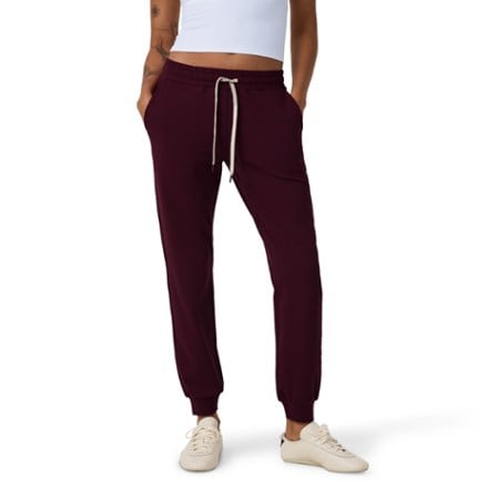 Vuori Performance Joggers - Women's 3