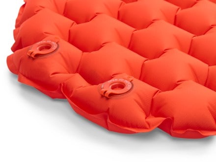 REI Co-op Flash Insulated Air Sleeping Pad Air valves (Red Hot)