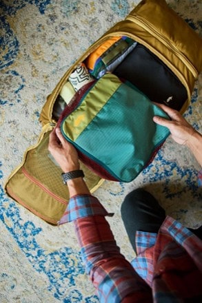 Cotopaxi Cubos 10 L Del Dia Travel Cube 3