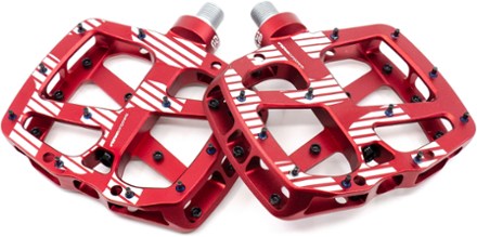 ethirteen Plus Pedals 1