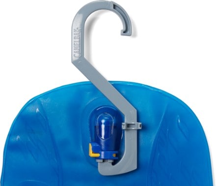 CamelBak Reservoir Dryer 1