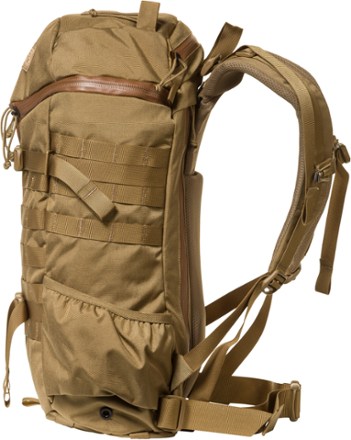 MYSTERY RANCH 2 Day Assault Pack 3