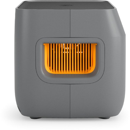 BioLite BaseCharge 600+ Portable Power Station 2
