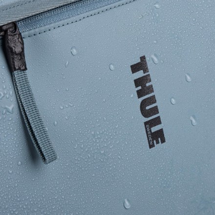 Thule Chasm 22 L Courier Bag 9
