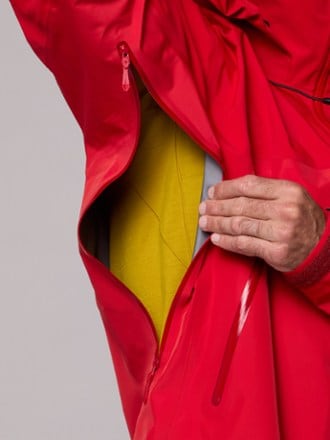 Arc'teryx Beta AR Jacket - Men's 5