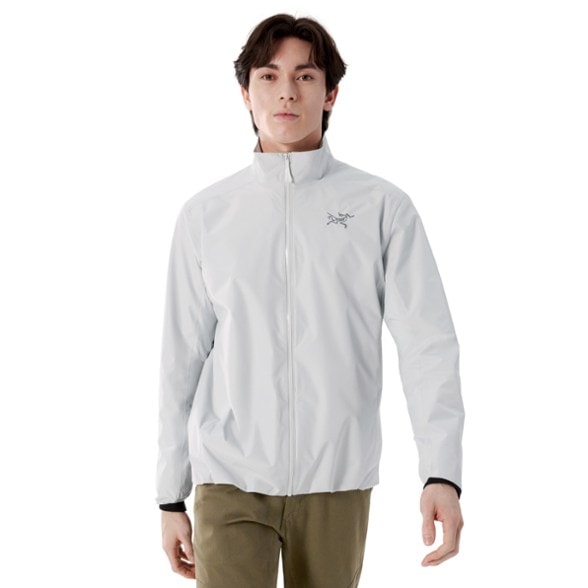 On Body Image of color Solitude