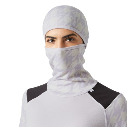 Helly Hansen LIFA Merino Midweight Balaclava Base Layer Hoodie - Women's 4