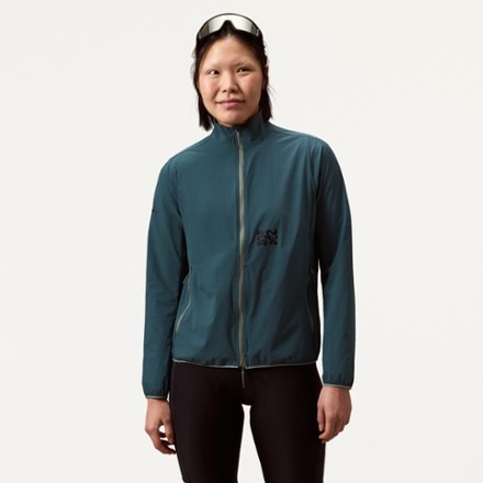 Endura Alltrack Ride Packable Cycling Jacket - Women's 1