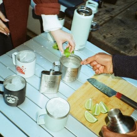 Location Image of color Rei Stainless Steel