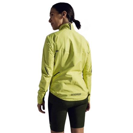 Spinshift GORE-TEX Cycling Jacket - Women's