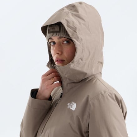 The North Face Hikesteller Insulated Parka - Women's 3