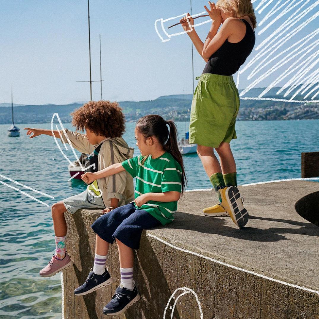 Location Image for Cloud Play Road-Running Shoes - Kids'