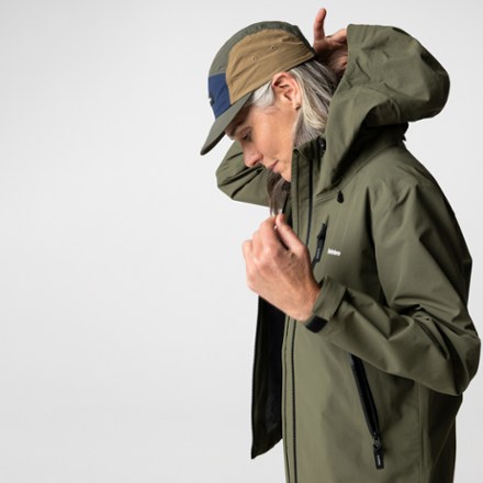 Finisterre Stormbird Waterproof Jacket - Women's 5