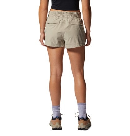 Mountain Hardwear Basswood Pull-On Shorts - Women's 2