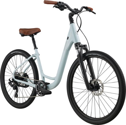 Cannondale Adventure 1 Bike 1