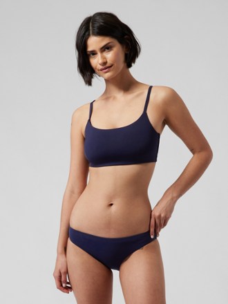 Athleta Scoop Bikini Swimsuit Top - D-DD Cup - Women's 4