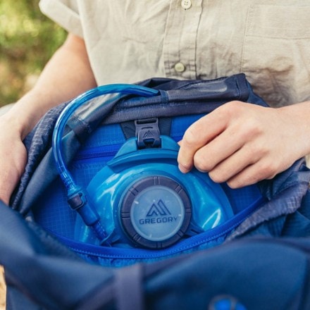 Location Image for Zulu 65 Pack - Men's