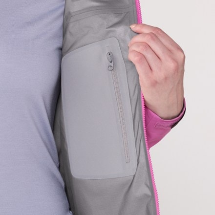 Arc'teryx Beta Jacket - Women's 5