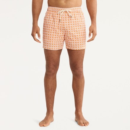 Fair Harbor Bungalow 5" Swim Trunks - Men's 1