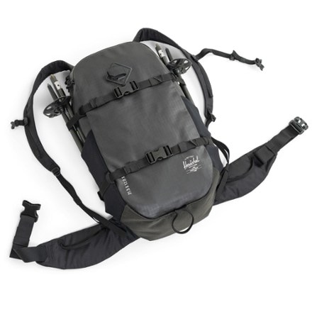 Herschel Supply Co. All Season Snow Pack - 29 L Poles not included