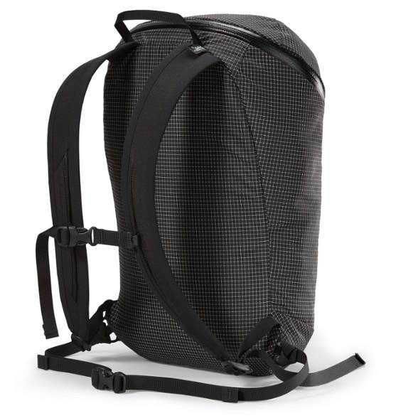 patagonia backpack outlet Refugio 26 Liter Daypack in Black So what are you waiting for? Patagonia Fuego Backpack - 1953cu