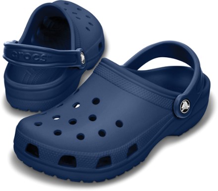Crocs Classic Clogs 2