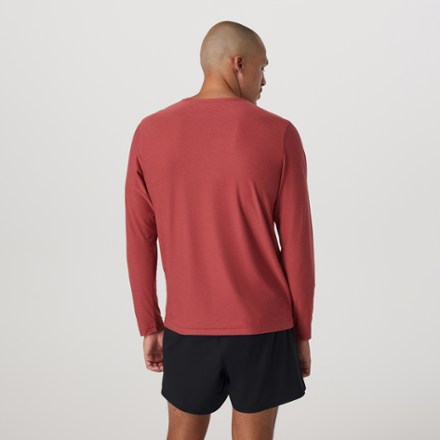 Vuori Long-Sleeve Strato Tech T-Shirt - Men's 2