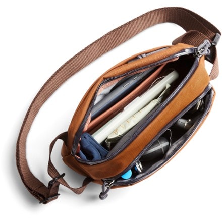 Bellroy Venture Sling 2.5 L 8