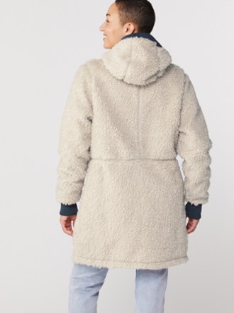 Patagonia Dusty Mesa Parka - Women's 2