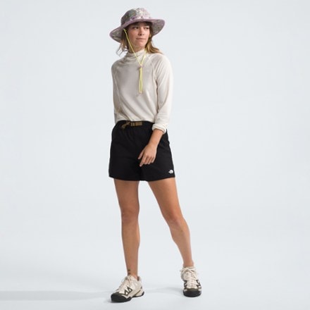 The North Face Class V Pathfinder Belt Shorts - Women's 3